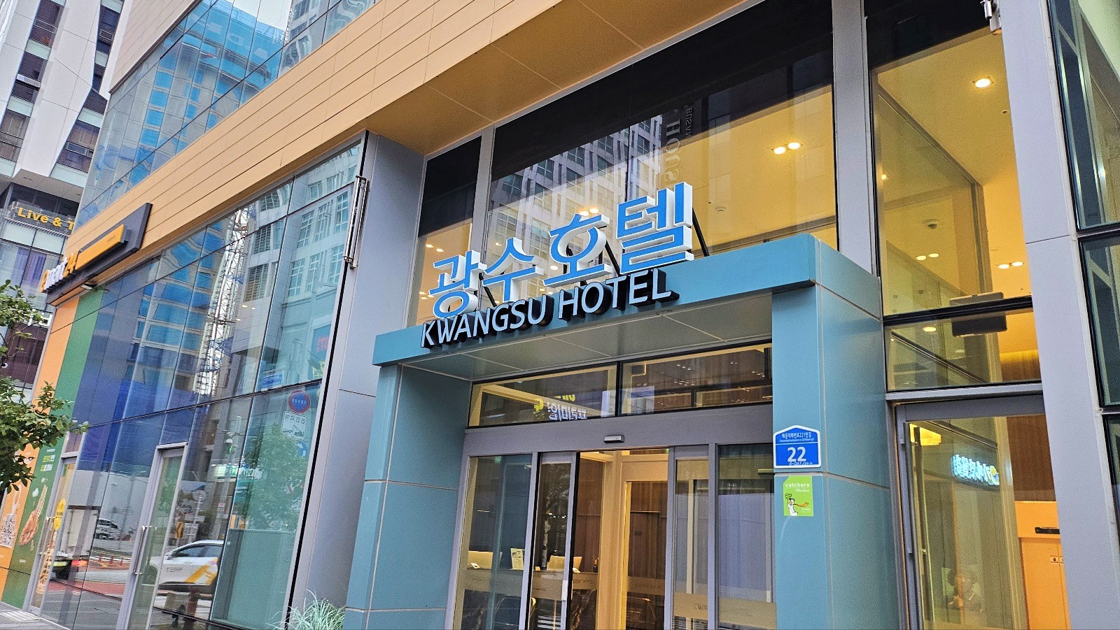 SN1754622269.jpg